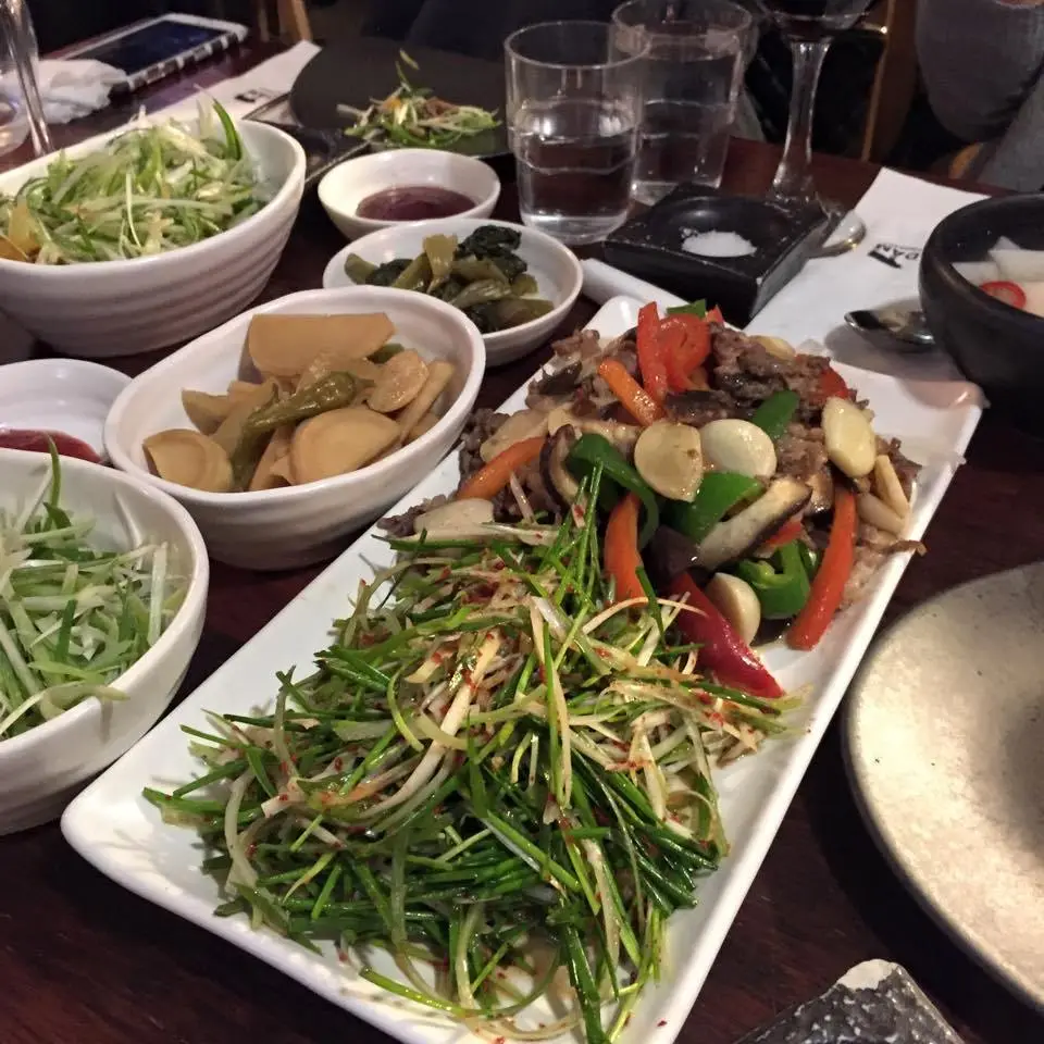 %ED%95%9C%EC%99%80%EB%8B%B42.jpg?zoom=1.25&amp;resize=300%2C300