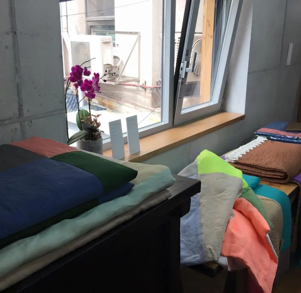 %EB%B9%88-%EC%BB%AC%EB%A0%89%EC%85%98-1.jpg?zoom=1.25&resize=700%2C682