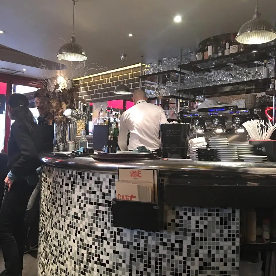 %ED%8C%8C%EB%A6%AC-2.jpg?zoom=1.25&amp;resize=700%2C700