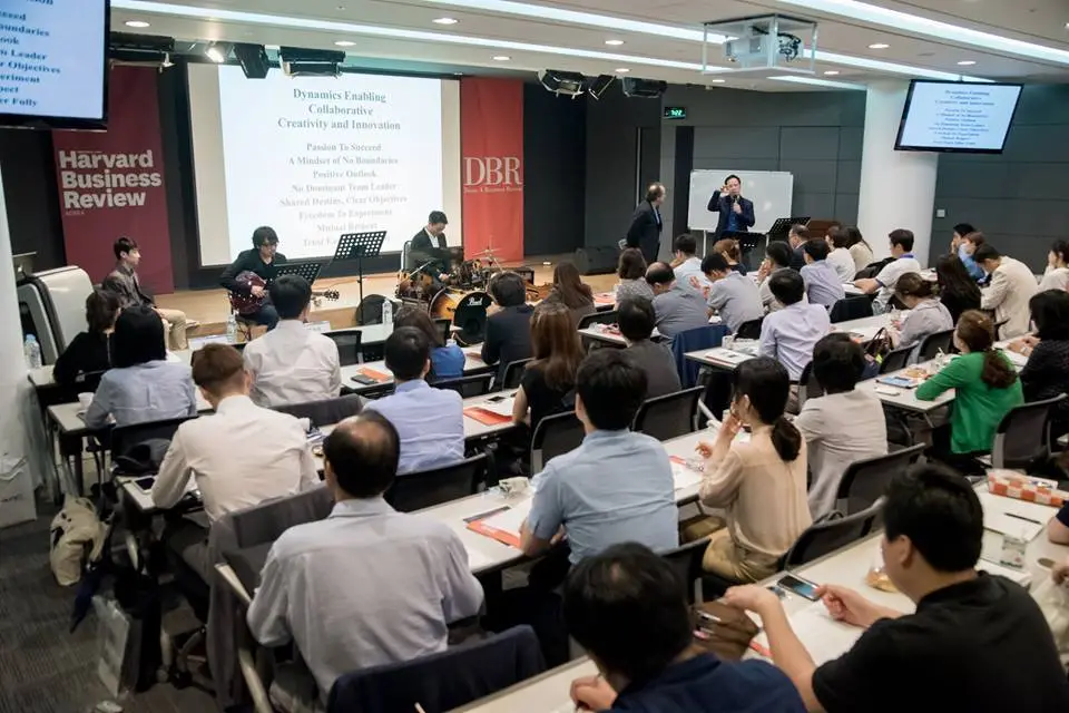 %EC%9E%AC%EC%A6%88-%EB%AE%A4%EC%A7%80%EC%85%98-5.jpg?zoom=1.25&amp;resize=700%2C467