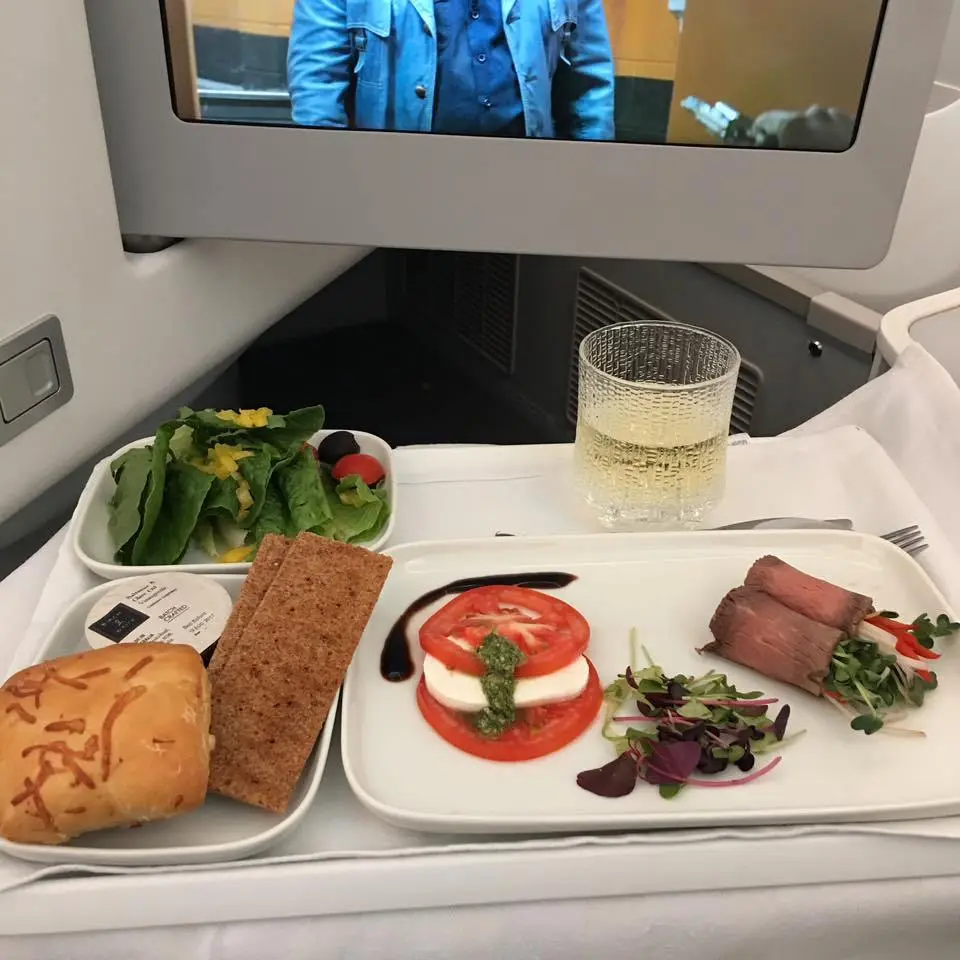 %ED%95%80%EC%97%90%EC%96%B4-2.jpg?zoom=1.25&amp;resize=700%2C700