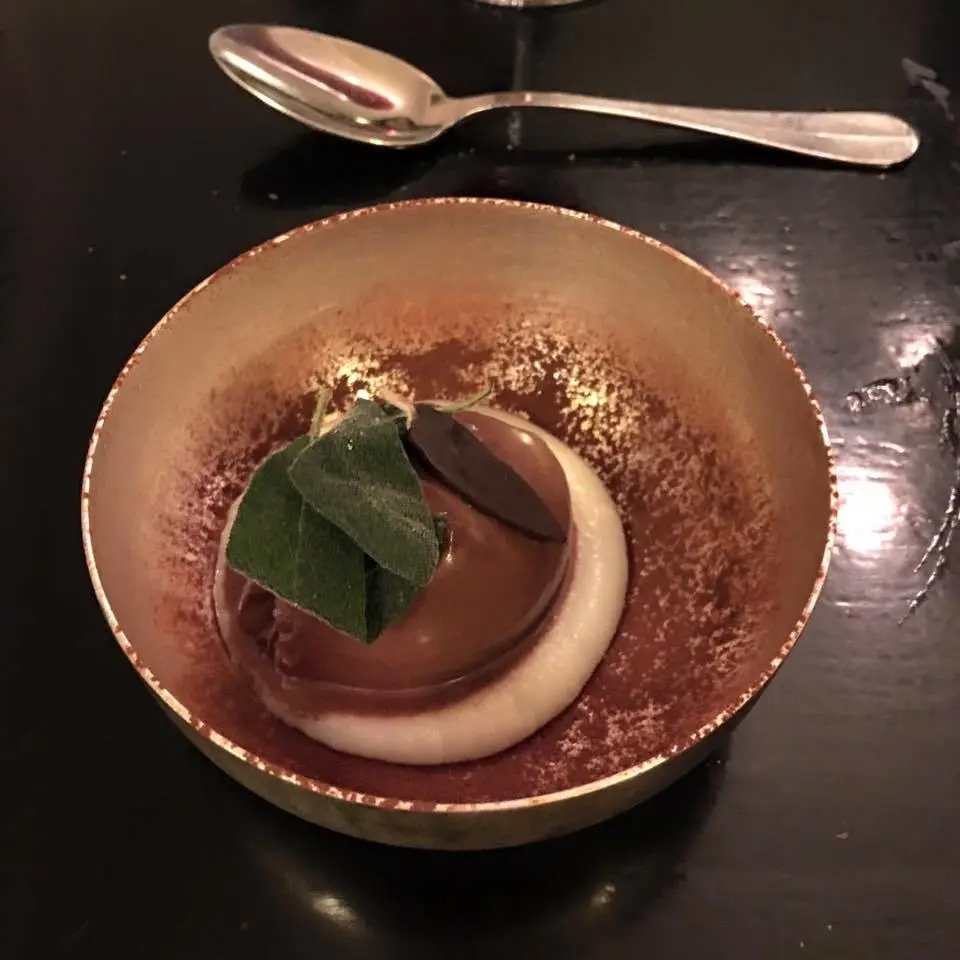 %EB%A5%B4-%EC%83%A4%ED%86%A0%EB%B8%8C%EB%A6%AC%EC%95%99-11.jpg?zoom=1.25&amp;resize=700%2C700