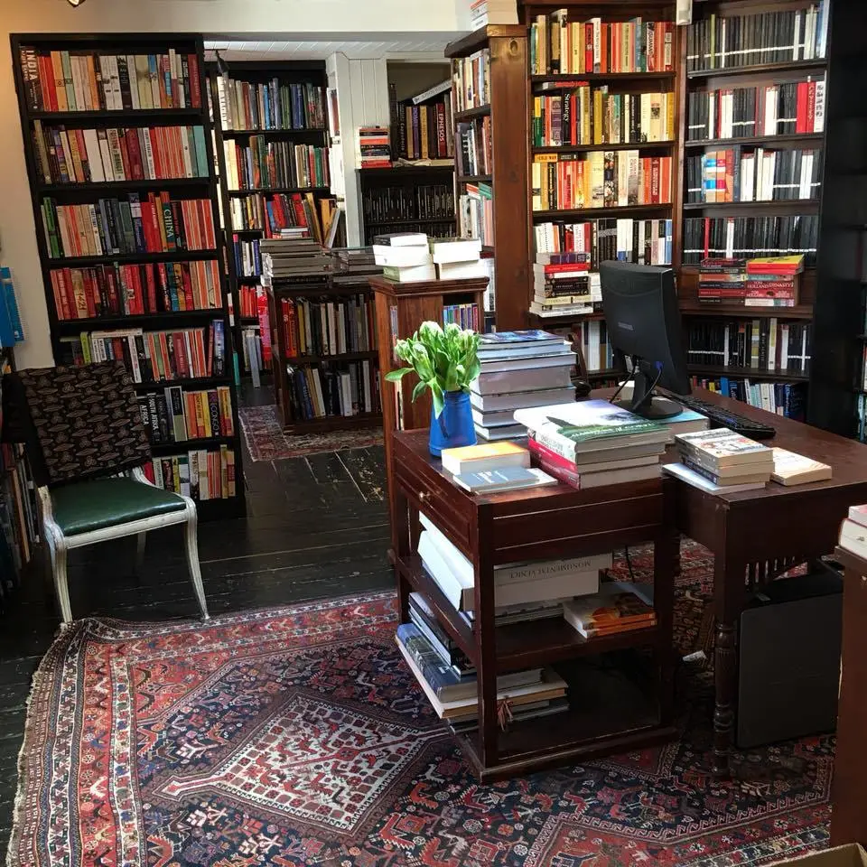 John-Sandoe-books-4.jpg?zoom=1.25&amp;resize=700%2C700