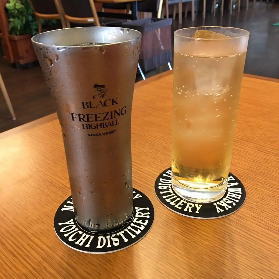 %EB%8B%88%EC%B9%B4%EC%9C%84%EC%8A%A4%ED%82%A4-9.jpg?zoom=1.25&amp;resize=700%2C700