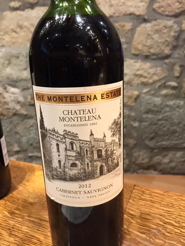 %EC%83%A4%ED%86%A0-%EB%AA%AC%ED%85%94%EB%A0%88%EB%82%98-18.jpg?zoom=1.25&amp;resize=700%2C933