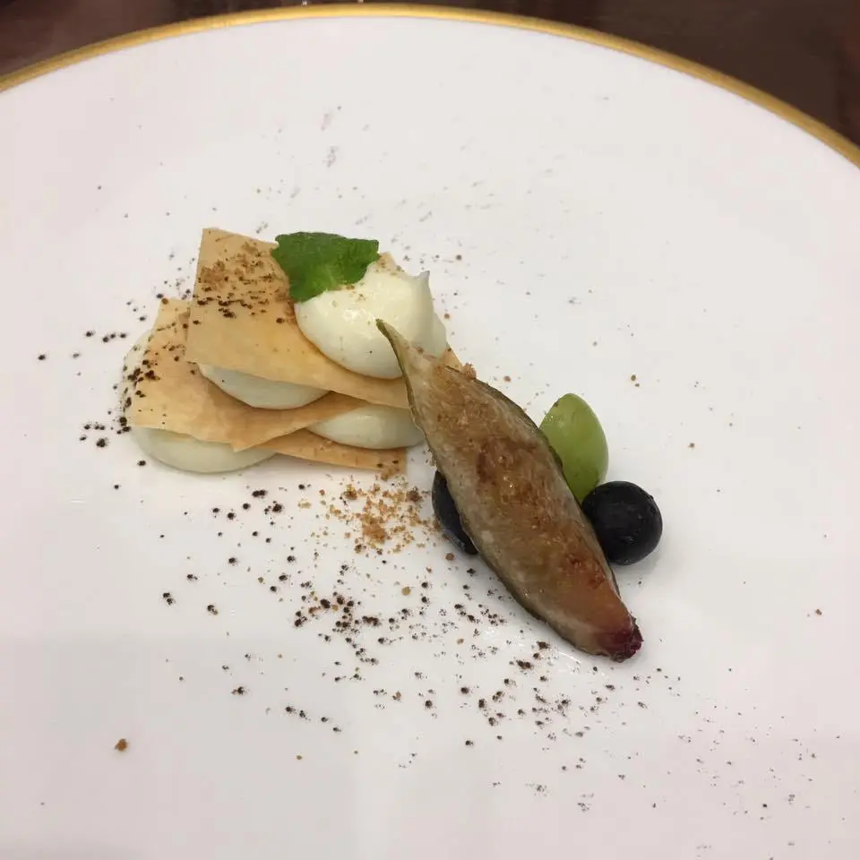 %EB%A0%88%EC%8A%A4%ED%86%A0%EB%9E%91-%EC%97%90%ED%83%80-6.jpg?zoom=1.25&amp;resize=700%2C700