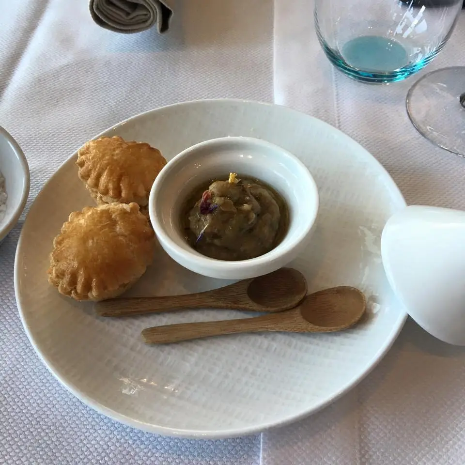 la-Table-de-Palafitte-2.jpg?zoom=1.25&amp;resize=700%2C700