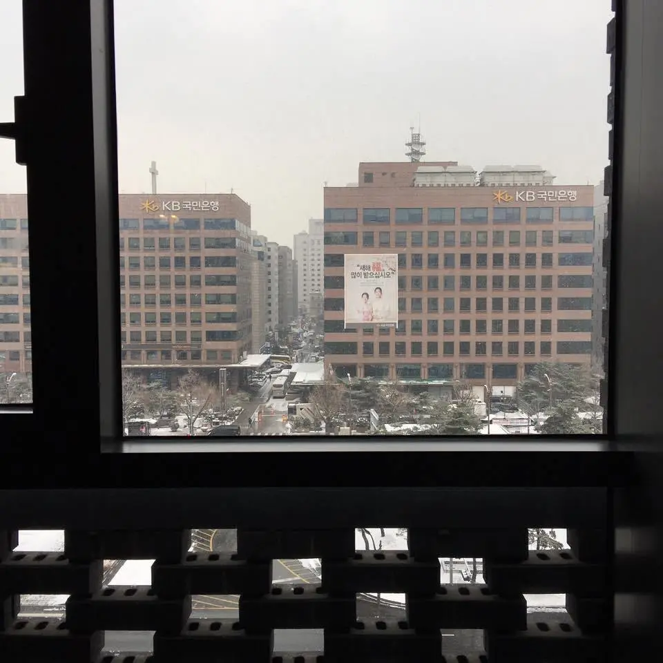 %EC%97%AC%EC%9D%98%EB%8F%84-%EA%B8%80%EB%9E%98%EB%93%9C%ED%98%B8%ED%85%94-2.jpg?zoom=1.25&amp;resize=700%2C700