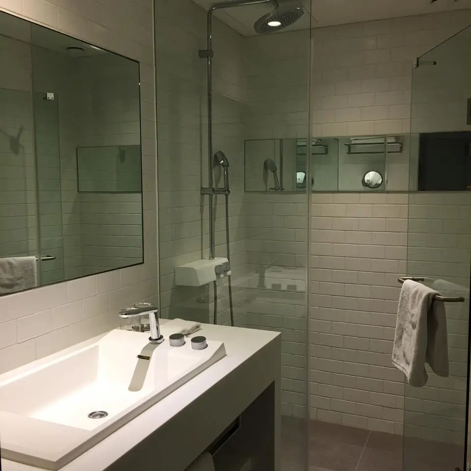 %EC%97%AC%EC%9D%98%EB%8F%84-%EA%B8%80%EB%9E%98%EB%93%9C%ED%98%B8%ED%85%943.jpg?zoom=1.25&amp;resize=700%2C700