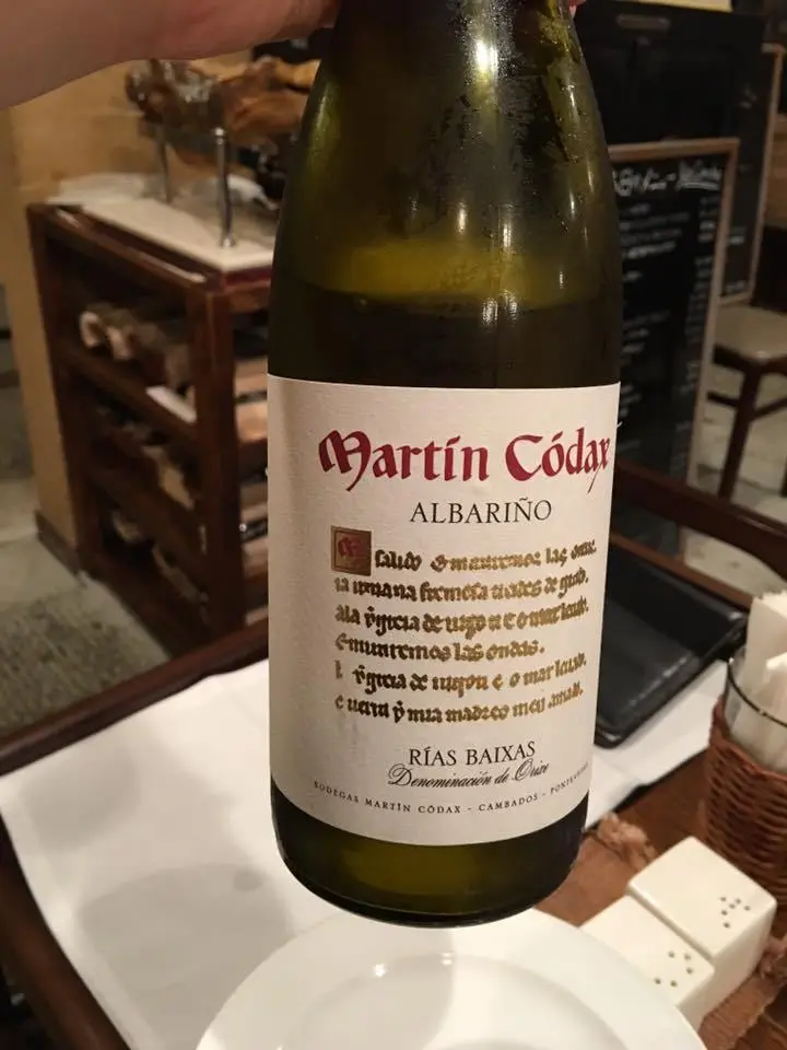 %EB%9D%BC-%EC%BD%98%EC%B0%A8-3.jpg?zoom=1.25&amp;resize=700%2C933