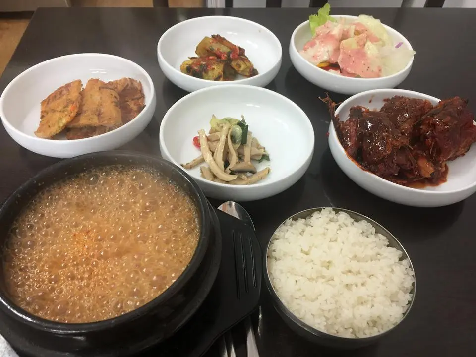 %ED%98%BC%EB%B0%A5-2.jpg?zoom=1.25&amp;resize=700%2C525