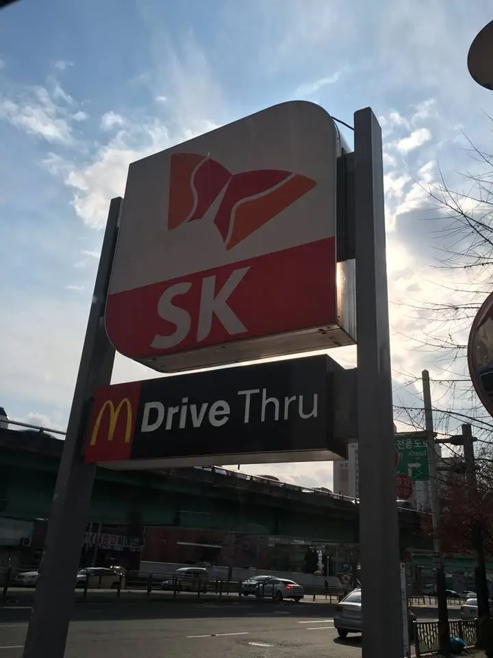 %EB%A7%A5%EB%8F%84%EB%84%90%EB%93%9C-2.jpg?zoom=1.25&amp;resize=700%2C933