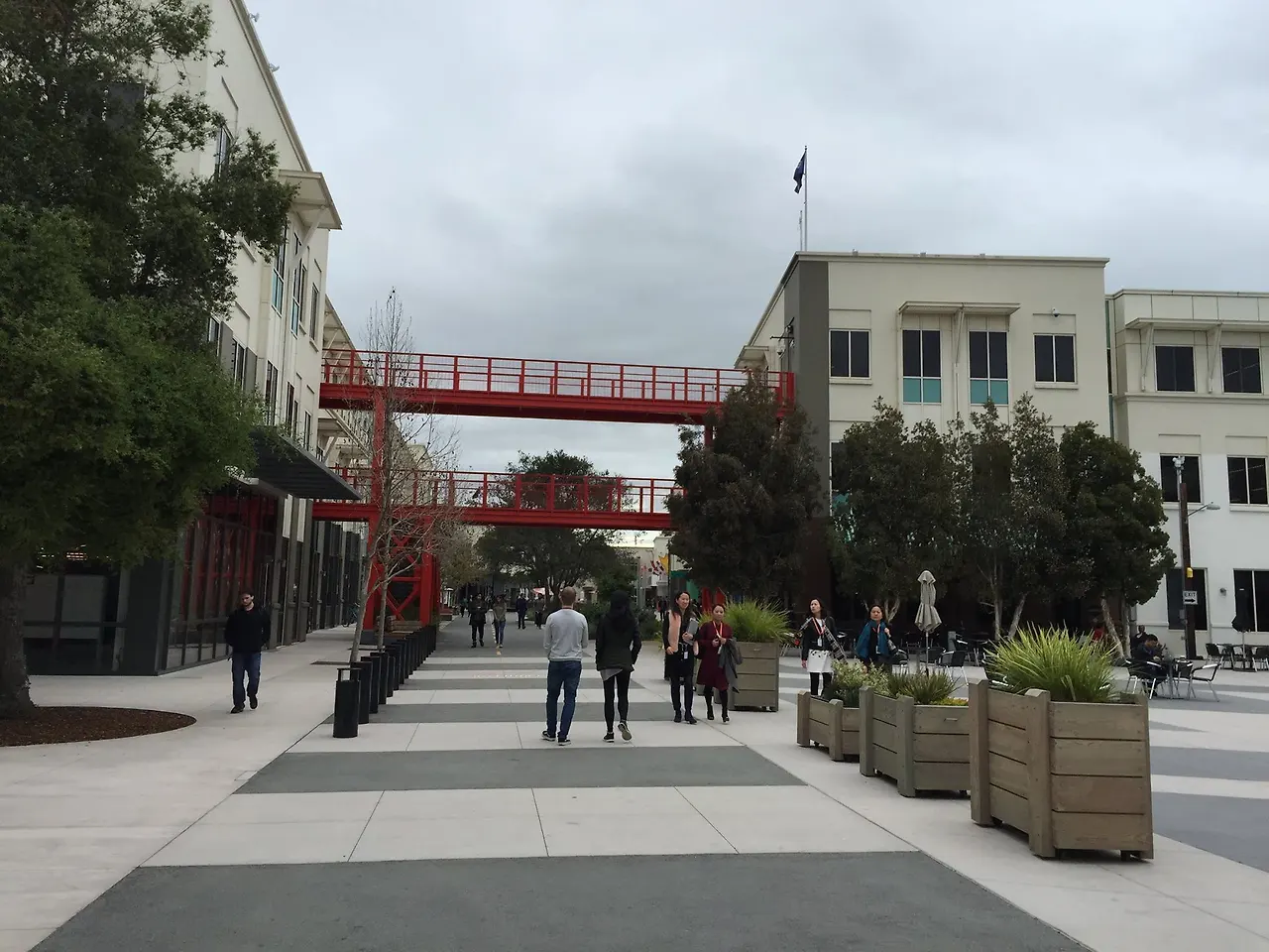 %ED%8E%98%EC%9D%B4%EC%8A%A4%EB%B6%81-3.jpg?zoom=1.25&amp;resize=700%2C525