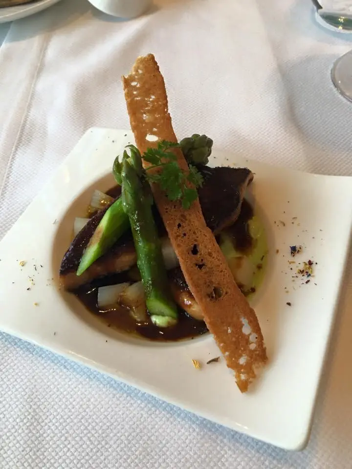 la-Table-de-Palafitte-4.jpg?zoom=1.25&amp;resize=700%2C933