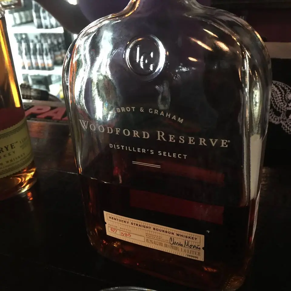 %EB%B2%84%EB%B2%88-%EC%9C%84%EC%8A%A4%ED%82%A4-2.jpg?zoom=1.25&amp;resize=700%2C700