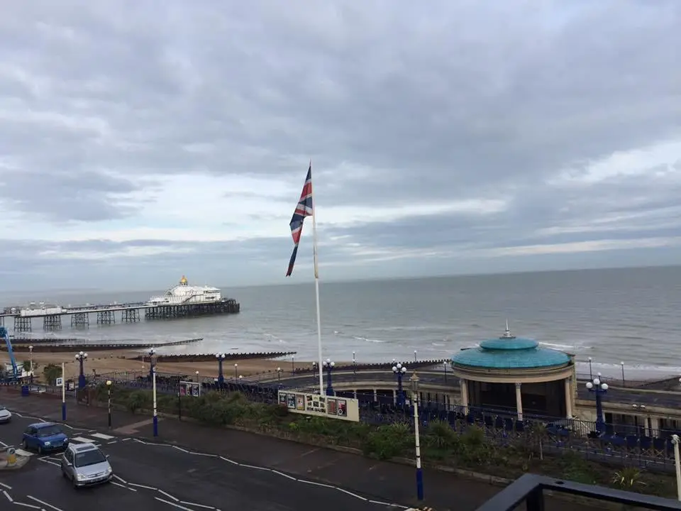 %EC%9D%B4%EC%8A%A4%ED%8A%B8%EB%B3%B8-%ED%92%8D%EA%B2%BD-14.jpg?zoom=1.25&amp;resize=700%2C525