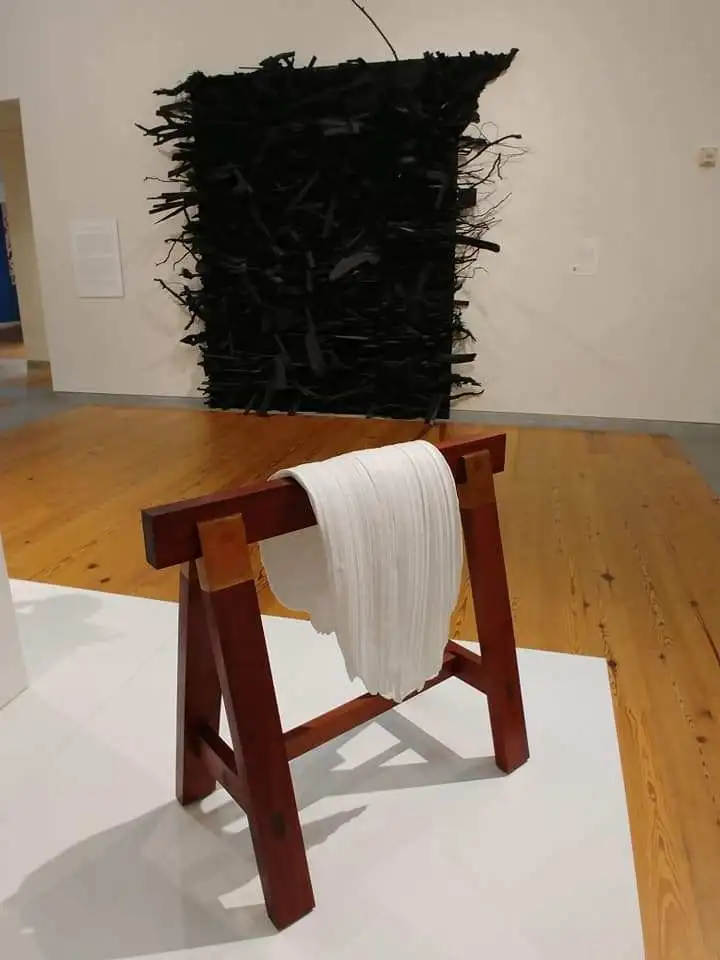 %ED%8F%AC%ED%8B%80%EB%9E%9C%EB%93%9C-%EB%AE%A4%EC%A7%80%EC%97%84-7.jpg?zoom=1.25&amp;resize=700%2C933