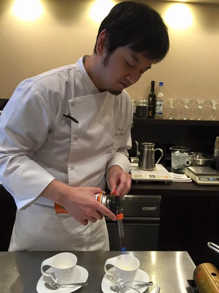 %EB%94%94%EC%A0%80%ED%8A%B8%EB%B0%94-2.jpg?zoom=1.25&amp;resize=700%2C933