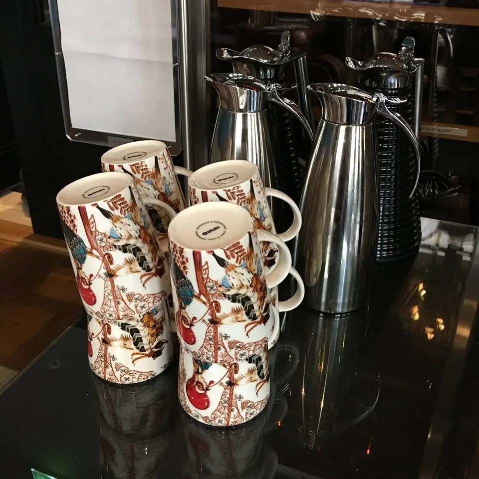 %ED%98%B8%ED%85%94-%EB%A6%B4%EB%9D%BC-%EB%A1%9C%EB%B2%84%EC%B8%A0.jpg?zoom=1.25&amp;w=700