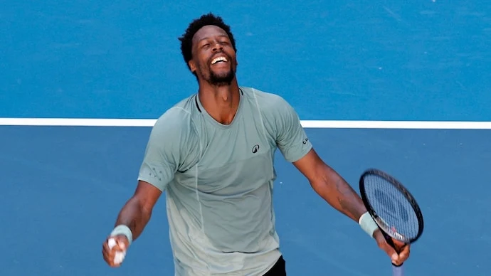 australian-open-2025-185536476-16x9_0.jpg?VersionId=2kEhS9jwJ6XFxVDkMUiIGS1bwoU1.cKs&size=690:388