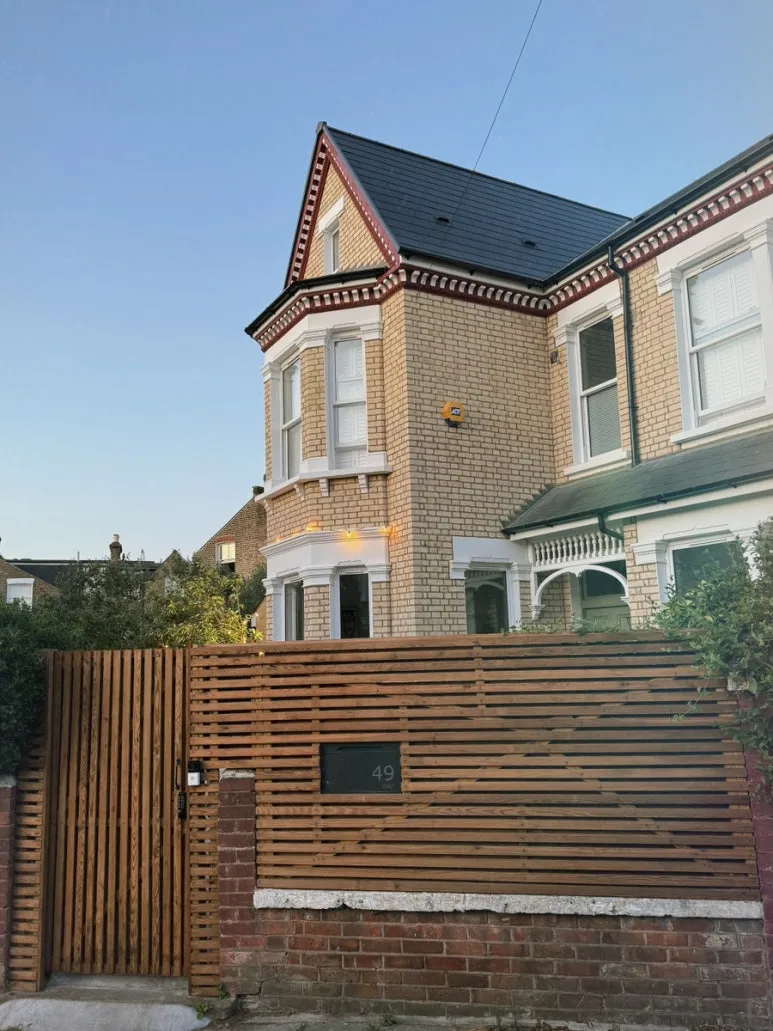 SE-FD364D9A-6534-4374-9F9D-9C25DBBCBCF8.jpg?type=w773