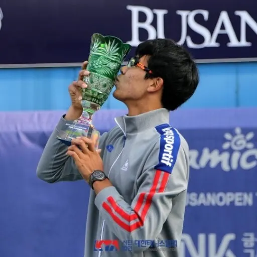 ?src=http%3A%2F%2Fimgnews.naver.net%2Fimage%2F432%2F2015%2F05%2F10%2F183110886_1.jpg&type=sc960_832