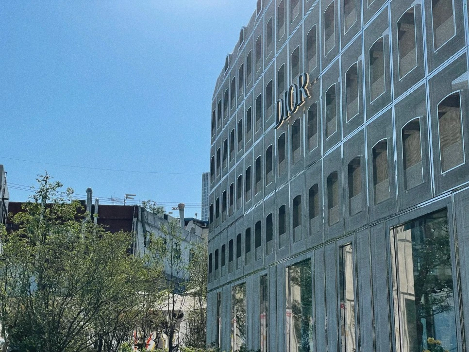 675781261.008047.jpg?type=w966