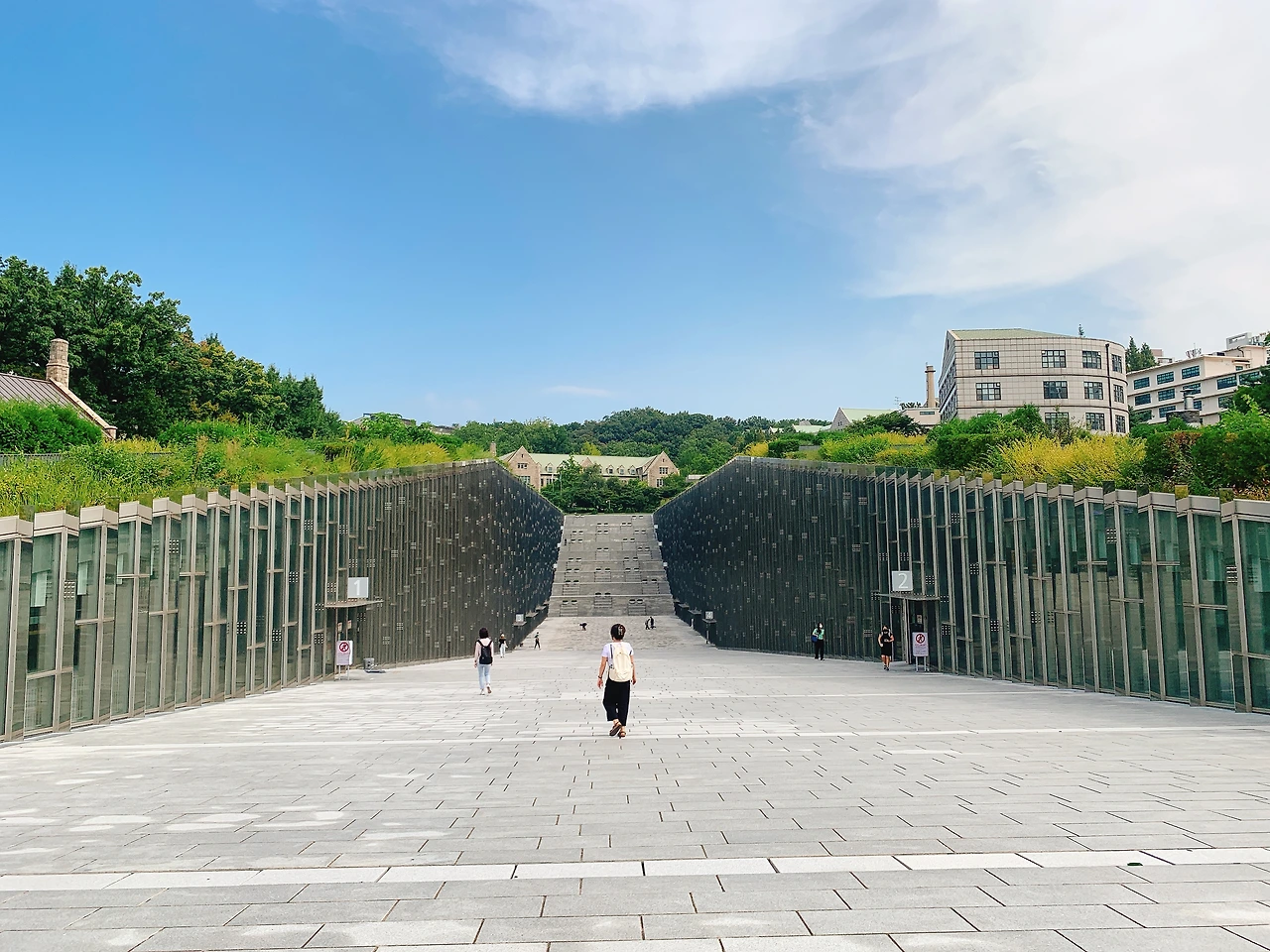 bqowlg6g3bnf9lra0l7hnzrm3b46