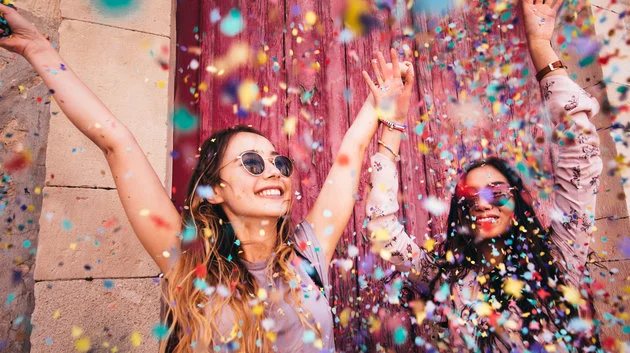 5ac1e8b21f0000270616c137.jpeg?ops=crop_0_102_6040_3392,scalefit_630_noupscale