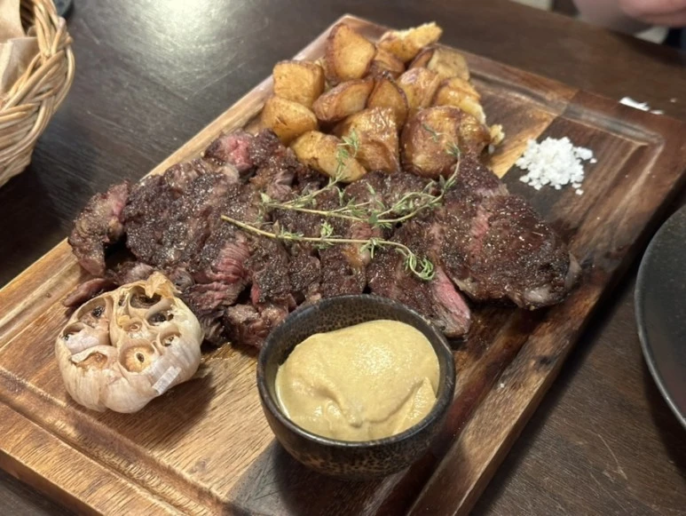 IMG_6305.jpg?type=w773