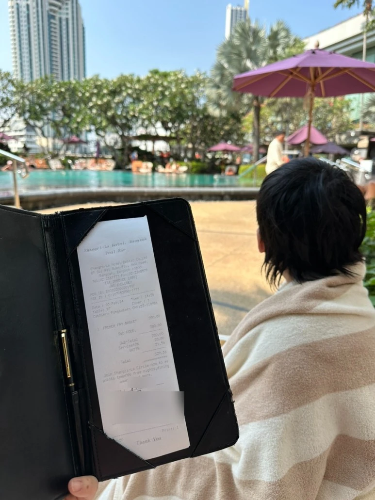 SE-9E418EB5-3BF9-4A14-A45F-1EF21EB93ECC.jpg?type=w773