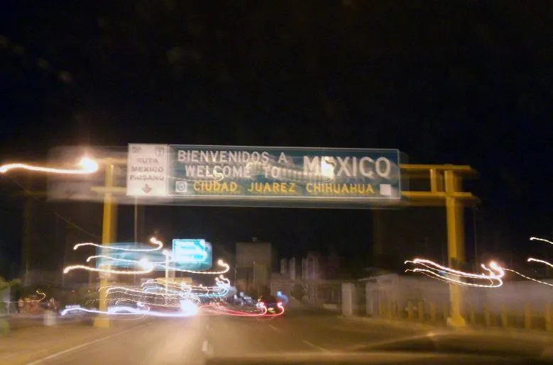 mexicoboarder.JPG