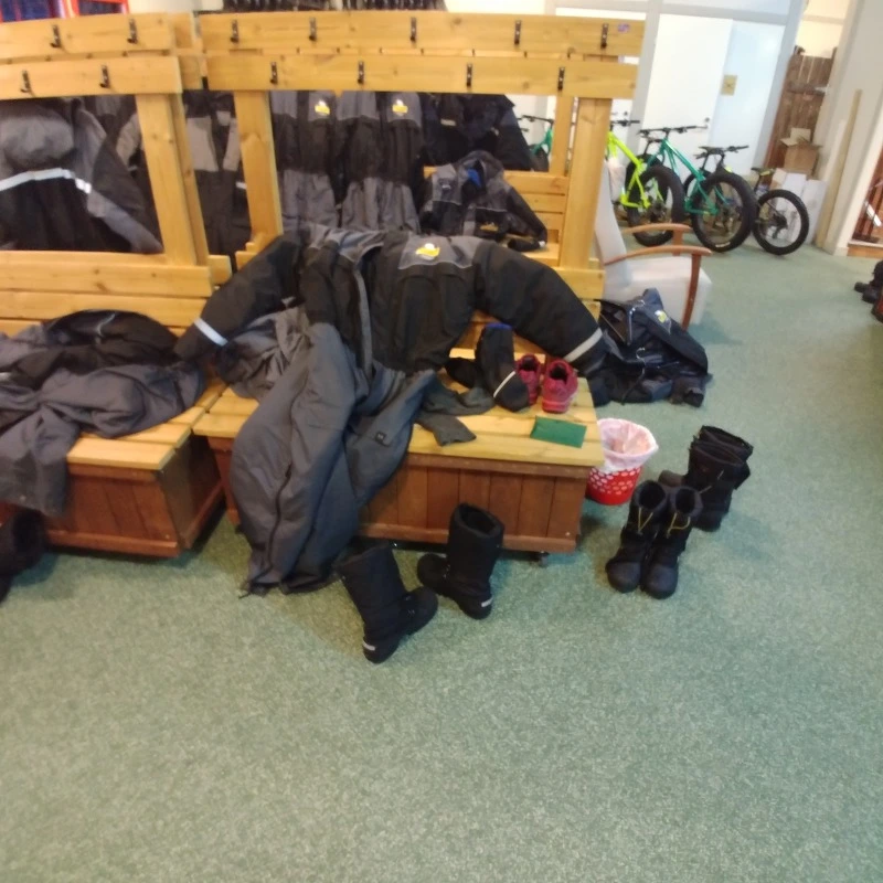 9949DB4D5C5AC71D0E057C