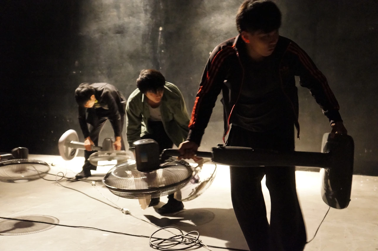 2015 Something Missing (c)Jin Yim.JPG