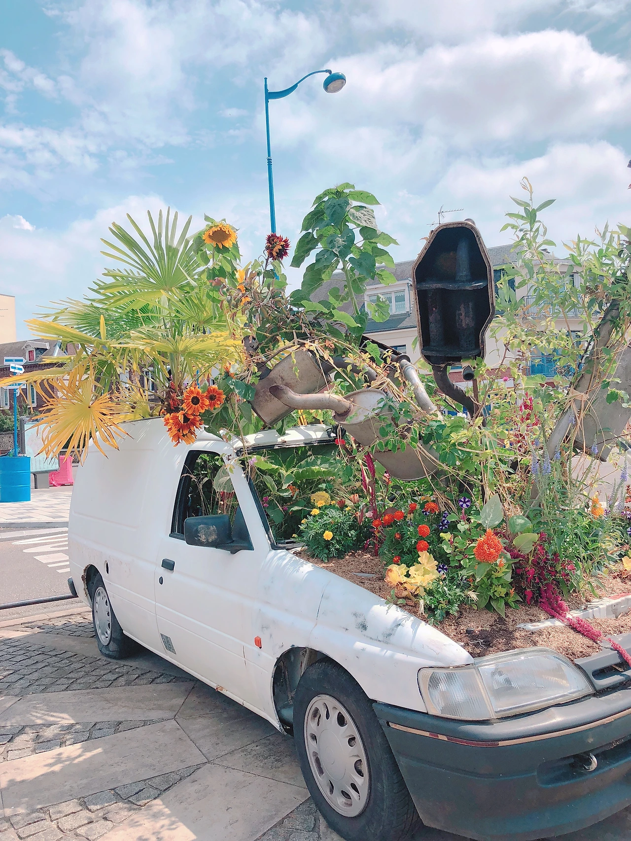 01 프랑스 비바시떼 페스티벌의 설치미술 장면 (c) Jin Yim.JPG