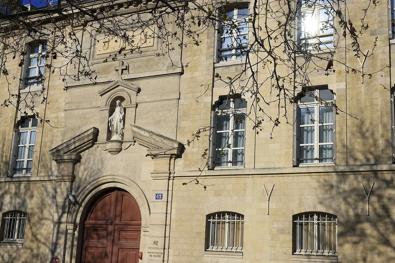 c_89gUd018svc6enila5aut35_bxeu2s.jpeg?type=e1920_std