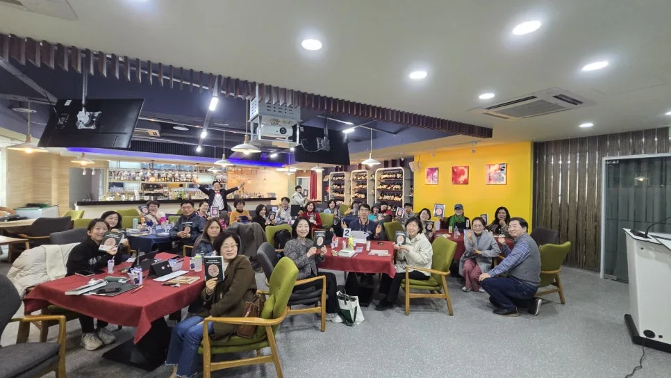 IMG_1714.jpeg?type=w966