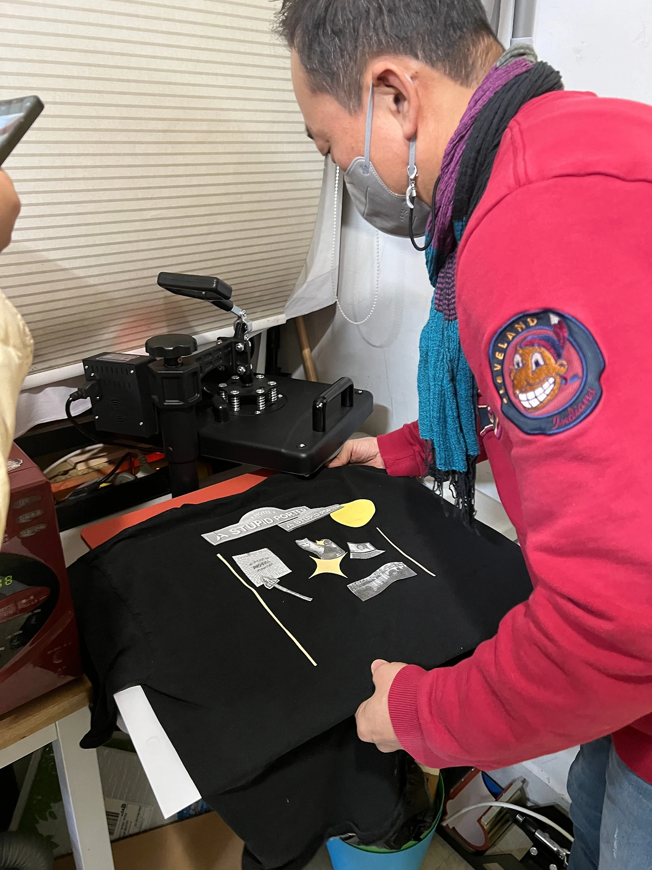 마지막 단계_열프레스기1.JPG