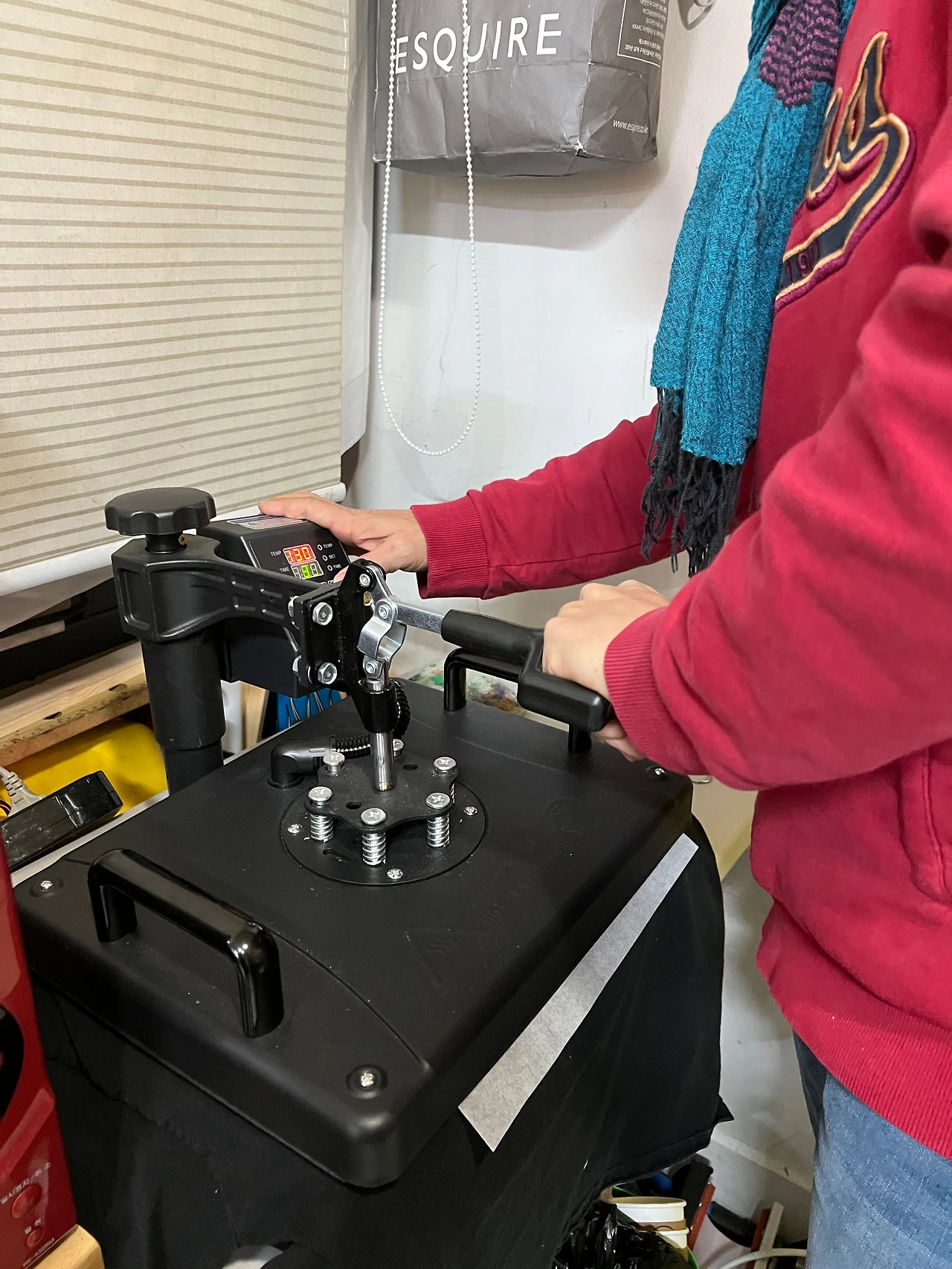 마지막 단계_열프레스기2.JPG