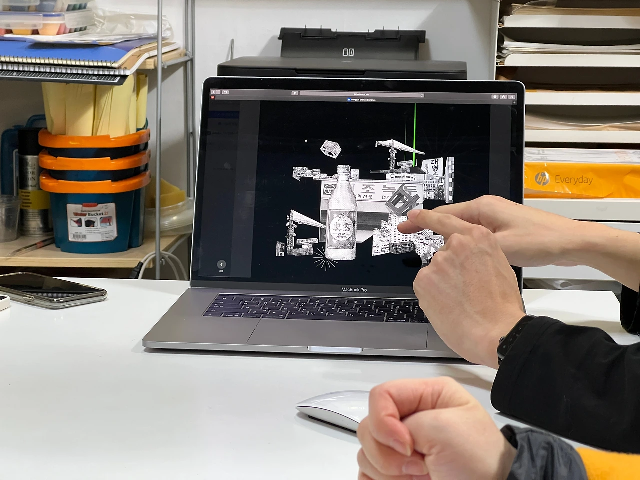 작가님 소개.JPG