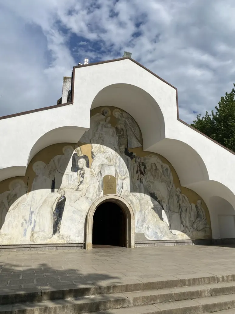 IMG_6130.JPG?type=w773