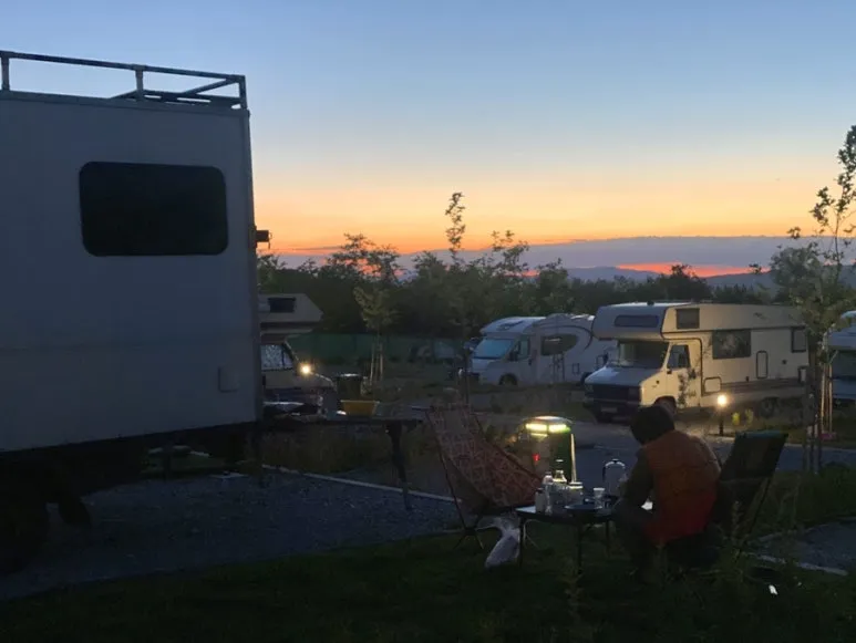 IMG_6086.JPG?type=w773