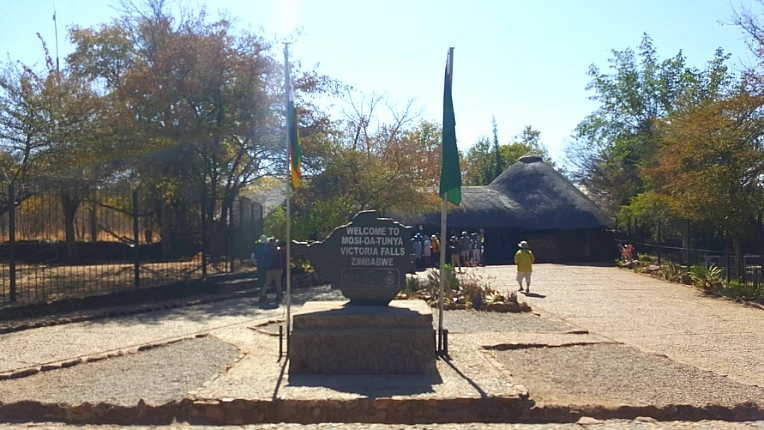 99B687505AFFE72E137FAC