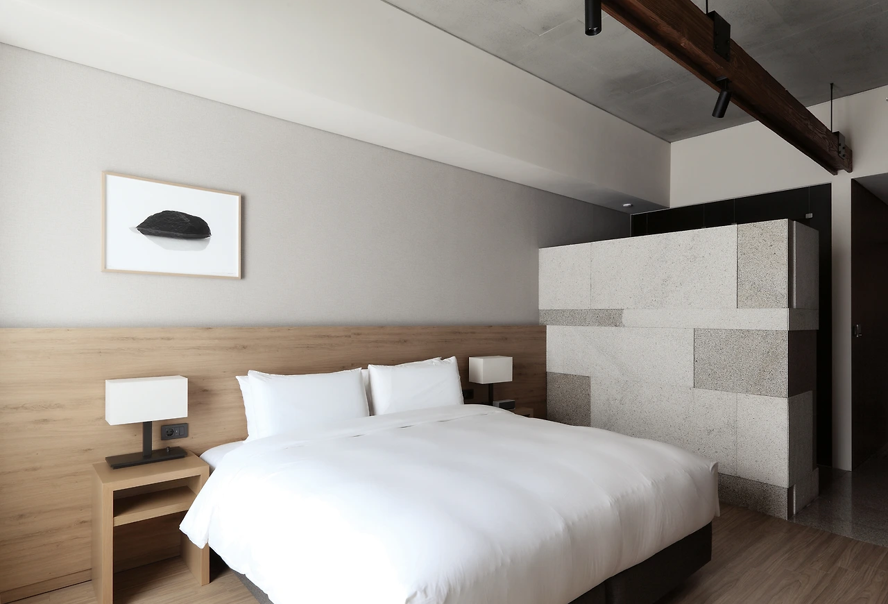 (124p-1) _MG_0165.JPG