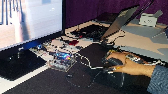 FinGAR-haptics-siggraph-680x383.jpg?type=w1200