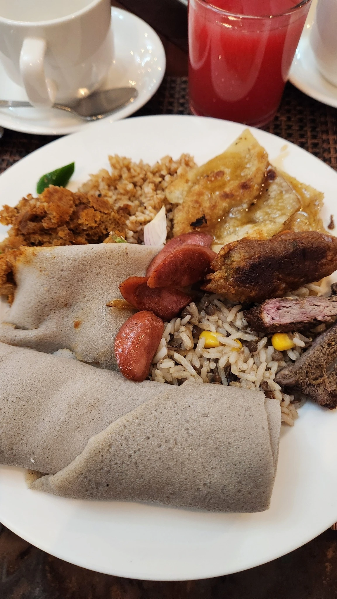 598758023_10166535927544112_787227725059849250_n.jpg?_nc_cat=103&ccb=1-7&_nc_sid=833d8c&_nc_ohc=HJEd_LiS9JQQ7kNvwHVmv6J&_nc_oc=AdnXLN46X5viKF4tCvRES4m7spShkYU8etGDORdG-19jpsNQM9P7qLXzH70hHJQ6TfU&_nc_zt=23&_nc_ht=scontent-nrt1-1.xx&_nc_gid=oGkjcZ05FOwC1WUhrsc5ig&oh=00_Afmh4wxRTeZkM52HWjIPEdb5zFIVHceD_pb9bkCbIV-xRQ&oe=69593663