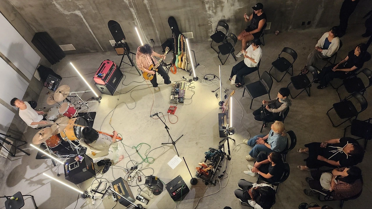 453008469_10163702809364112_66127226274428268_n.jpg?_nc_cat=111&ccb=1-7&_nc_sid=127cfc&_nc_ohc=1qVxKsLrp1AQ7kNvgFETUA2&_nc_ht=scontent-ssn1-1.xx&gid=Ar1OIUHiofkAAb_bYlElixn&oh=00_AYCLFZpO5hg3PiIgzRhne1FxSL9SPMyHwVisGA9b16iiFw&oe=66AA137B