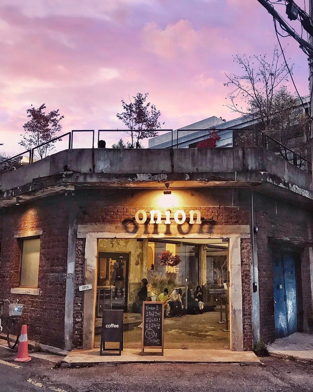 62440630_706233776497984_5412862210687989344_n.png?type=w1200