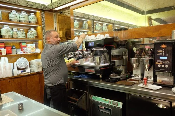 99E050355BBF526F1BD843