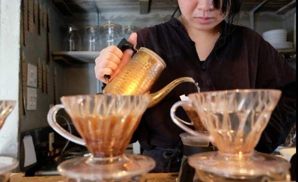 2330C9475895EC9F22E261